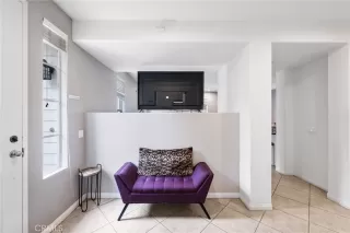 Photo #5: SW24039973 Listing