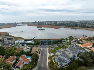 Photo #2: SW24069712 Listing