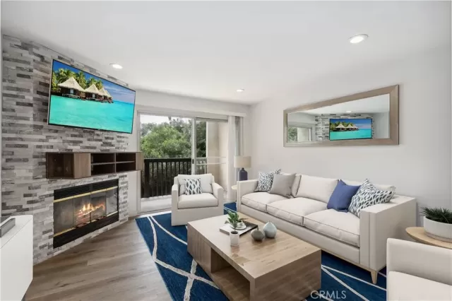 MLS: SW24082398 Condo For Sale