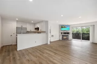 Photo #6: SW24082398 Listing 