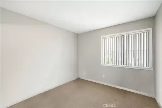 Photo #5: SW24089450 Listing