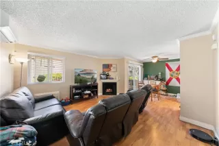 More Details about MLS # SW24099345 : 830 BROADWAY UNIT 4