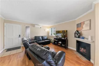 Photo #2: SW24099345 Listing