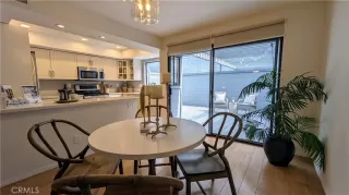 Photo #2: SW24102295 Listing 