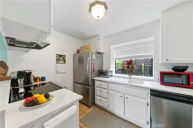 MLS: SW24120015 Condo For Sale