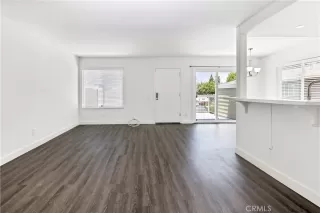 Photo #6: SW24123567 Listing