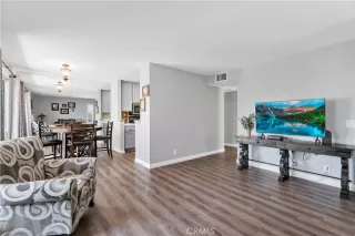 Photo #5: SW24124855 Listing