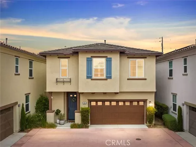 MLS: SW24131802 Condo For Sale