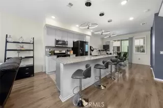 Photo #4: SW24152958 Listing