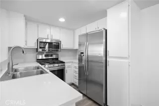 Photo #6: SW24161594 Listing