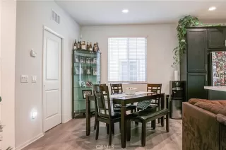 Photo #6: SW24170961 Listing