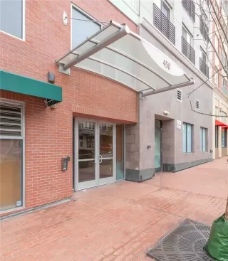 Photo #5: SW24232703 Listing