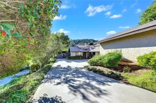 Photo #1: SW24236554 Listing 