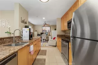 Photo #2: SW24237141 Listing