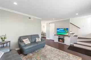 Photo #4: SW24243917 Listing