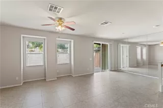 Photo #3: SW24250367 Listing