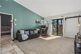 Photo #2: SW24251400 Listing