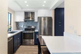 Photo #2: SW24253020 Listing