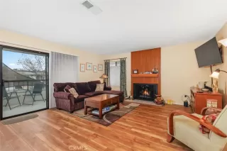 Photo #4: SW24255872 Listing 