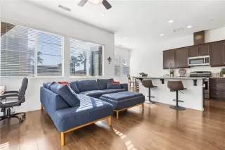 Photo #1: SW25008826 Listing