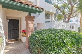 Photo #3: SW25010556 Listing