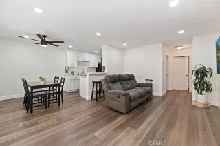 Photo #5: SW25045431 Listing 