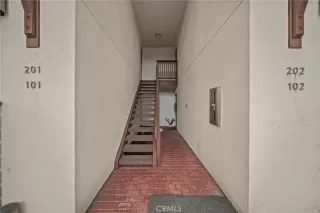 Photo #3: SW25052121 Listing