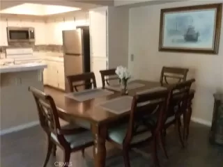 Photo #3: SW25058416 Listing