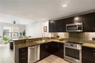 Photo #3: SW25068728 Listing