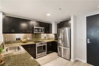 Photo #4: SW25068728 Listing