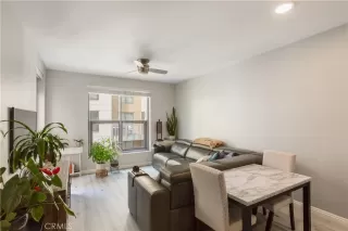 Photo #6: SW25068728 Listing