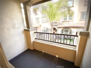 Photo #3: SW25079135 Listing