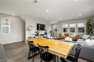 Photo #3: SW25084077 Listing