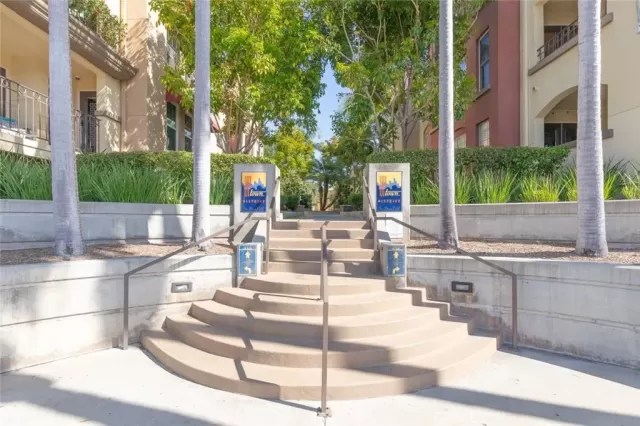 MLS: SW25088614 Condo For Sale