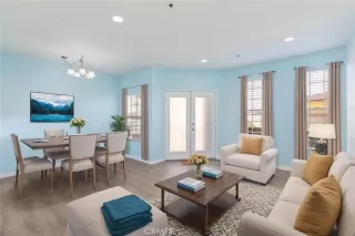 Photo #1: SW25088614 Listing