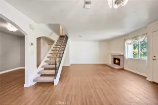 Photo #5: SW25089629 Listing