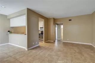 Photo #1: SW25100155 Listing