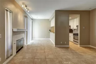 Photo #3: SW25100155 Listing