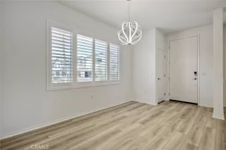 Photo #6: SW25104557 Listing