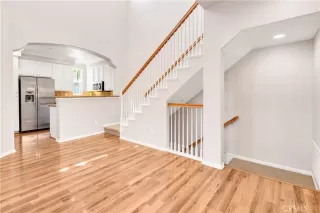 Photo #5: SW25111718 Listing