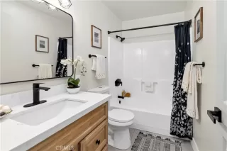 Photo #6: SW25123350 Listing 