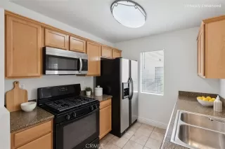 Primary Photo for MLS#: SW25148824