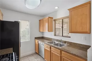 Photo #2: SW25148824 Listing 