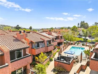 Photo #1: SW25156003 Listing 