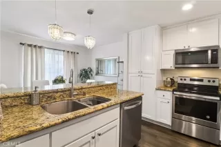 Photo #5: SW25158088 Listing 