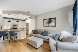Photo #6: SW25158926 Listing 