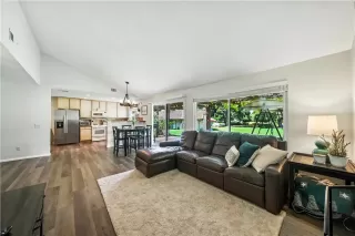 Photo #6: SW25164781 Listing 