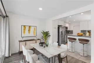 Photo #1: SW25165407 Listing