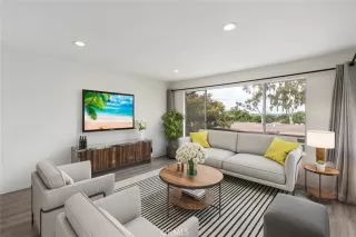 Photo #3: SW25165407 Listing