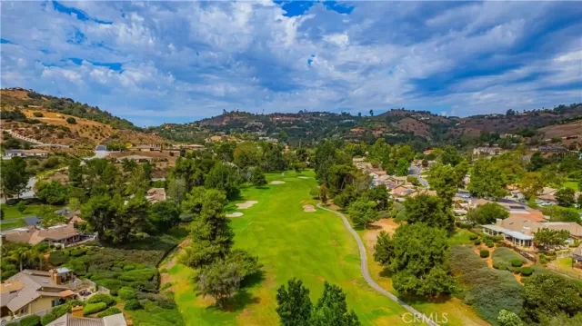 MLS: SW25165806 Condo For Sale